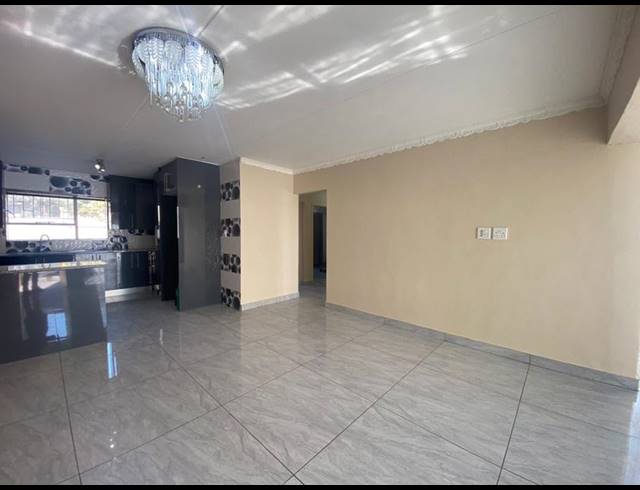 3 BEDROOM PROPERTY TO RENT IN VORNA VALLEY